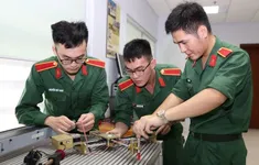 Ưu tiên phát triển nguồn nhân lực chất lượng cao cho tổ hợp công nghiệp quốc phòng