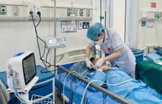 Cứu sống bệnh nhân 38 tuổi bị hen phế quản ác tính nguy kịch