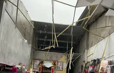 Tuyên Quang: Hơn 40 nhà dân bị sập, tốc mái do dông lốc mạnh