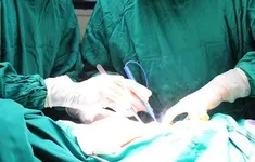 Loét tì đè - mối nguy hiểm thầm lặng cho người nằm bất động dài ngày