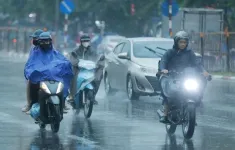 Bắc Bộ và Trung Bộ nắng ráo, Nam Bộ mưa dông mạnh