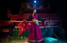 Thanh Hằng trở lại với Vietnam's Next Top Model