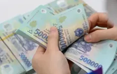 Ngân hàng niêm yết lãi suất trên 6%
