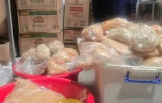 Ninh Bình: 100kg ruốc gà không rõ xuất xứ bị lực lượng chức năng phát hiện