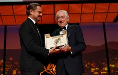 Khai mạc LHP Cannes lần thứ 78: Leonardo DiCaprio trao Cành cọ vàng danh dự cho Robert De Niro