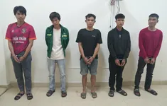 Bắt 5 đối tượng nghiện ma túy gây ra 3 vụ cướp một ngày