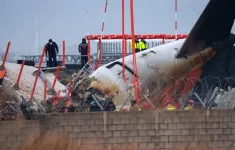 Gia đình nạn nhân vụ tai nạn máy bay Jeju Air đâm đơn kiện các quan chức Hàn Quốc