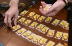 Giá vàng chưa dừng đà giảm