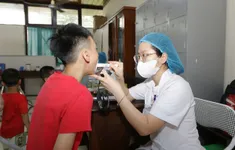 Khám và chăm sóc sức khỏe răng miệng miễn phí cho trẻ em Làng Trẻ em SOS Hà Nội