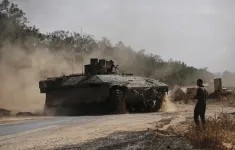 Israel cho phép nối lại viện trợ vào Gaza sau gần 3 tháng phong tỏa