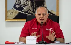 Venezuela đình chỉ toàn bộ chuyến bay từ Colombia