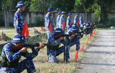 Chiến sĩ mới Vùng 2 Hải quân tự tin kiểm tra “3 tiếng nổ”