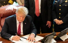 Lý do Tổng thống Trump liên tục ban bố tình trạng khẩn cấp quốc gia