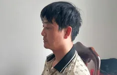 Thanh niên mặc áo chống nắng xông vào cướp ngân hàng bị bắt giữ