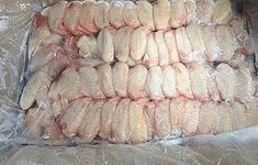Việt Nam chi 200 - 300 triệu USD mỗi năm nhập gà đông lạnh