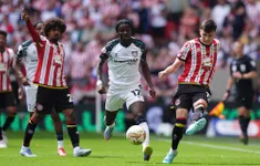 Sunderland ngược dòng hạ Sheffield, chính thức trở lại Premier League