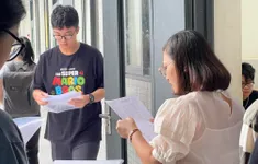Nhận phiếu báo thi vào lớp 10, thí sinh cần làm gì?