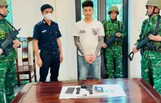 Bắt giữ đối tượng vận chuyển ma túy và súng từ Lào về Việt Nam qua cửa khẩu Cầu Treo