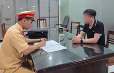 Lùi xe trên cao tốc Hà Nội - Thái Nguyên, tài xế bị phạt 35 triệu đồng