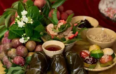 Vì sao có tục "diệt sâu bọ" trong Tết Đoan Ngọ?