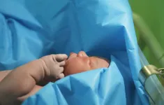 Kích hoạt “độ tuổi vàng” sinh con