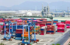 Nâng tầm logistics để làm "bệ đỡ" cho xuất khẩu
