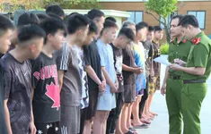 Tạm giữ hình sự 38 thanh thiếu niên ở Thanh Hóa tấn công người đi đường