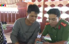 Thượng úy A Ting Dót - Người con tiêu biểu của rừng nguồn