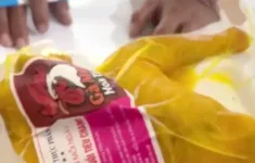 Đồng Nai tạm giữ 1,2 tấn thịt gà không rõ nguồn gốc