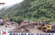 Mưa lớn gây lở đất, thiệt hại nặng ở miền Trung Trung Quốc