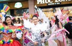 Rực rỡ sắc màu lễ hội Carnival trên đường phố Nha Trang
