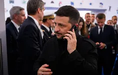 Tổng thống Zelensky tuyên bố "chỉ đàm phán về lãnh thổ" với Tổng thống Putin