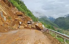 Đề phòng nguy cơ lũ quét, sạt lở đất ở 5 tỉnh Bắc Bộ và Trung Bộ