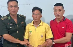 Bắt giữ đối tượng truy nã khi nhập cảnh qua Cửa khẩu Cầu Treo