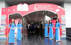 Tưng bừng hội sách thanh niên chào mừng 100 năm ngày Báo chí cách mạng Việt Nam