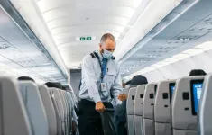 Bị kết tội vì giả làm tiếp viên hàng không để bay miễn phí 120 lần