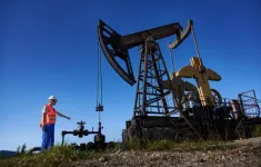 IEA: Nhu cầu dầu toàn cầu sẽ giảm lần đầu kể từ đại dịch