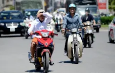 Thời tiết ngày 19/6: Bắc Bộ tiếp tục nắng nóng, vùng núi cảnh báo mưa lớn và lũ quét