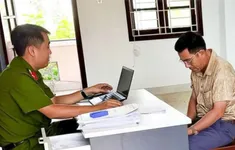 Khởi tố giám đốc doanh nghiệp sản xuất cà phê giả từ đậu nành