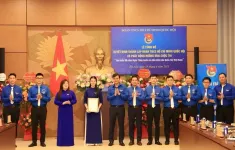 Công bố quyết định thành lập Đoàn Thanh niên Cộng sản Hồ Chí Minh Quốc hội
