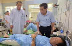 Thăm hỏi, động viên nạn nhân vụ tai nạn giao thông nghiêm trọng tại Quảng Nam