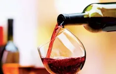 EU nới lỏng quy định, hỗ trợ ngành rượu vang