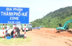 Đẩy nhanh tiến độ mở rộng tuyến cao tốc La Sơn - Hòa Liên
