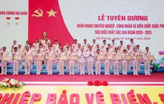 Hải quân tuyên dương 122 quân nhân chuyên nghiệp, công nhân viên chức quốc phòng