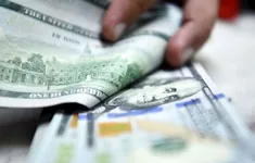 Đồng USD yếu: Lợi hay hại?