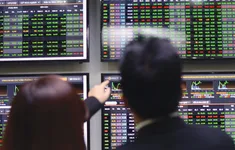Hơn 40.000 tỷ đồng đổ vào chứng khoán, VN-Index phá ngưỡng 1.430 điểm