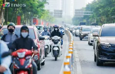 Ngày đầu phân làn trên đường Võ Chí Công: Người dân chấp hành tốt, giao thông thuận lợi