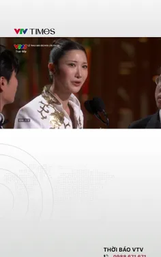  Khoảnh khắc ca sĩ EJAE xúc động phát biểu khi “Golden” của KPop Demon Hunters thắng Ca khúc gốc hay nhất tại Oscars 2026 