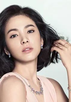 Song Hye Kyo được đạo diễn Trung Quốc hết lời khen ngợi