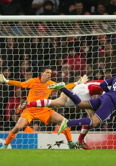 Arsenal 3-3 Anderlecht: Hòa không tưởng